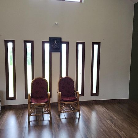 The Grassland Homestay Chikmagalūr Exteriör bild